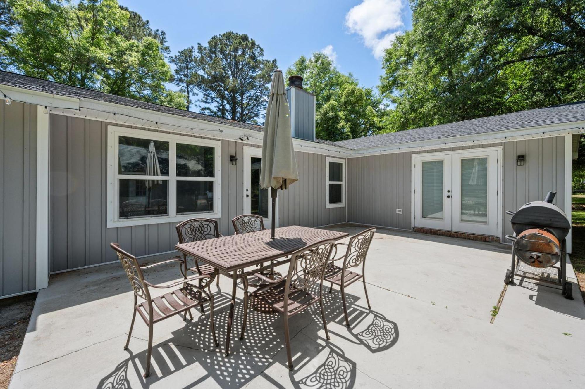 Peaceful Fairhope Retreat-Large Home On 1 Acre Lot Bagian luar foto